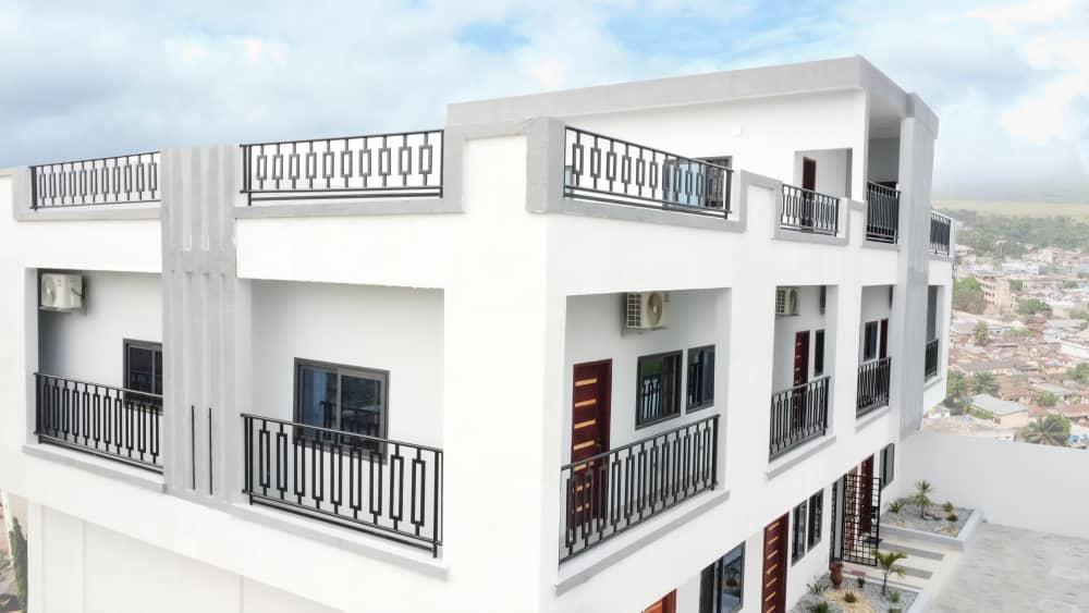 immeuble-r-2-de-6-appartements-meubles-a-vendre