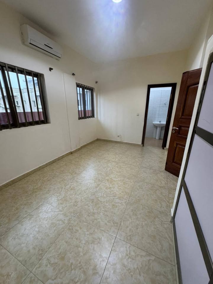 un-immeuble-r-2-haute-standing-et-nouvellement-construite-a-vendre-a-arconville