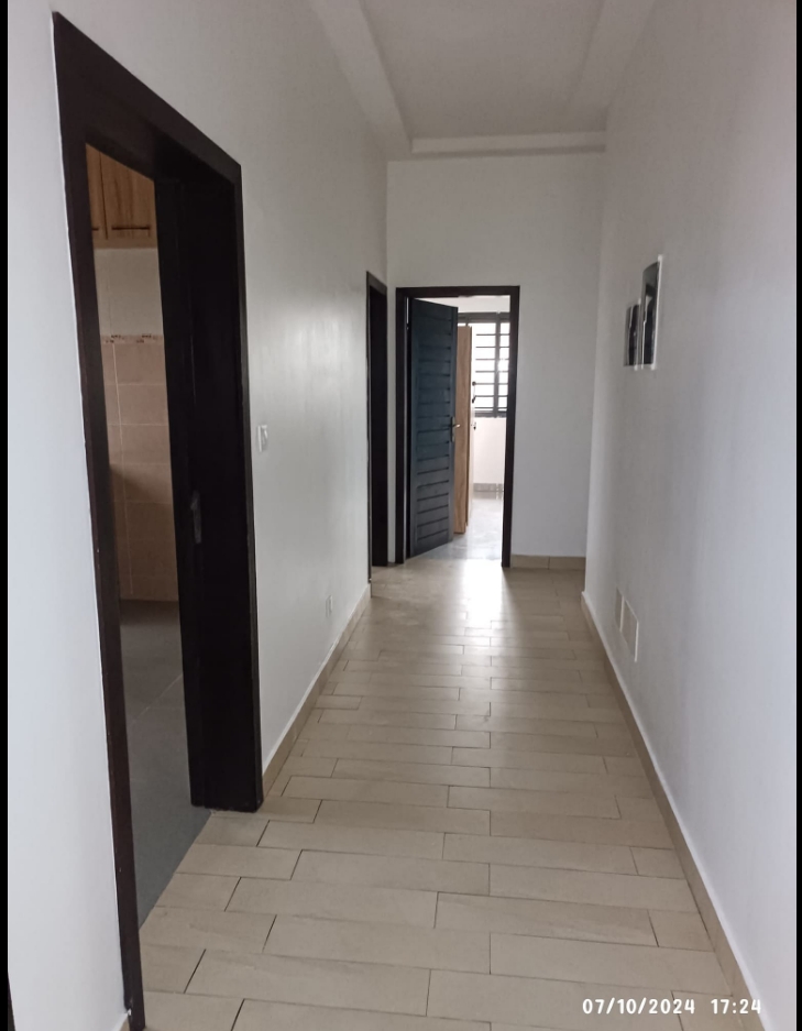 appartement-de-trois-chambres-a-louer-a-agla